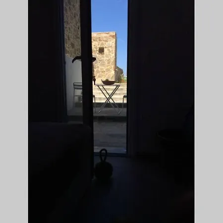 Chez Semiramis The Summer Breeze House 5'min From The Semesterbostad