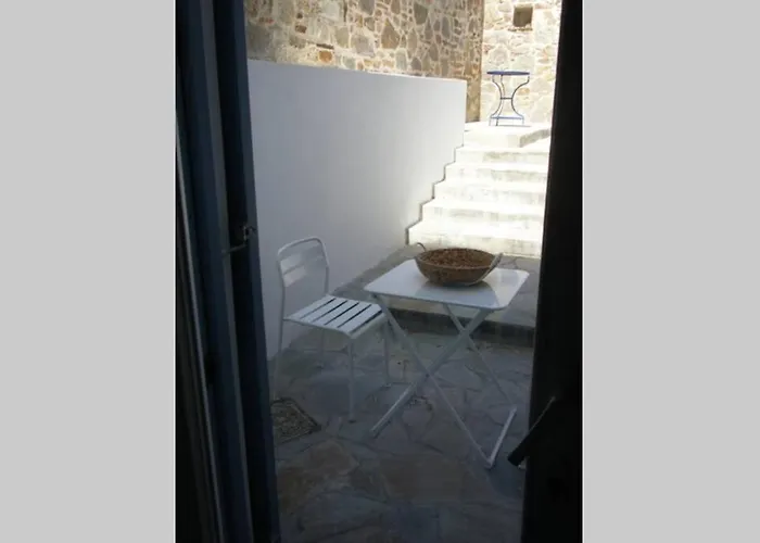 Chez Semiramis The Summer Breeze House 5'min From The Tatil Evi