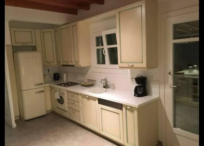 Chez Semiramis The Summer Breeze House 5'min From The Semesterbostad Rámos