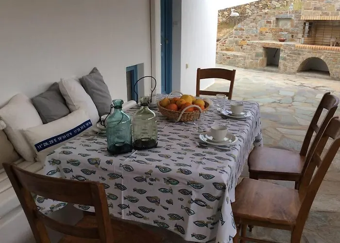 Tatil Evi Chez Semiramis The Summer Breeze House 5'min From The