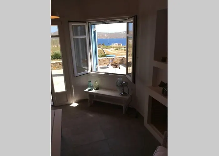 Semesterbostad Chez Semiramis The Summer Breeze House 5'min From The Rámos