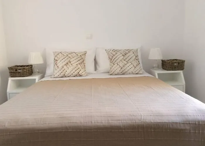 Chez Semiramis The Summer Breeze House 5'min From The *