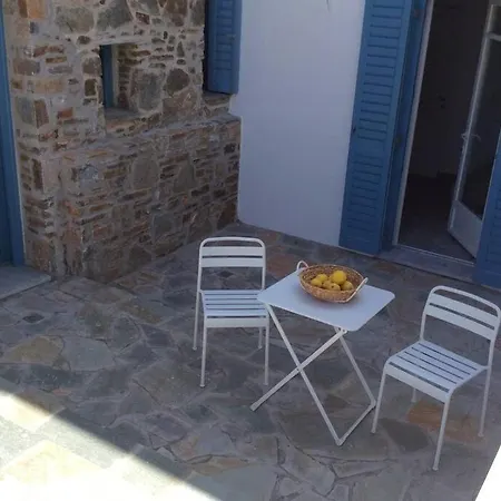 Casa vacanze Chez Semiramis The Summer Breeze House For 13 Persons 5'min From The